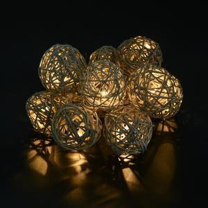 Guirlande LED 10 boules rotin - Différents modèles
