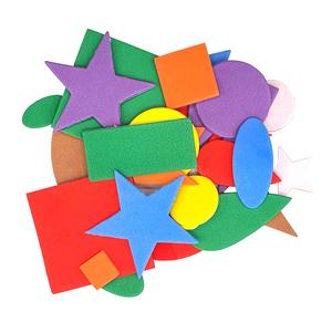 Stickers géométriques mousse 2,5 à 5 cm x 70 pcs